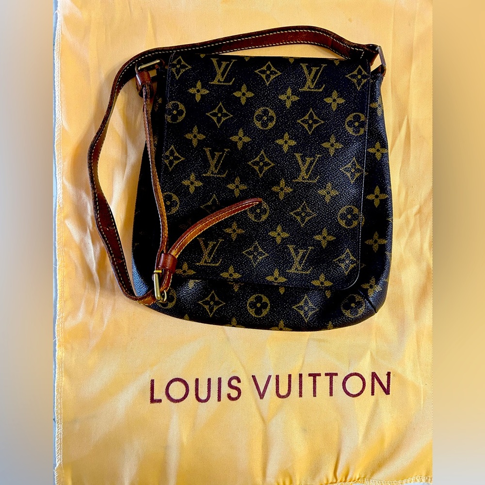 Vintage Louis Vuitton Musette Salsa small bag